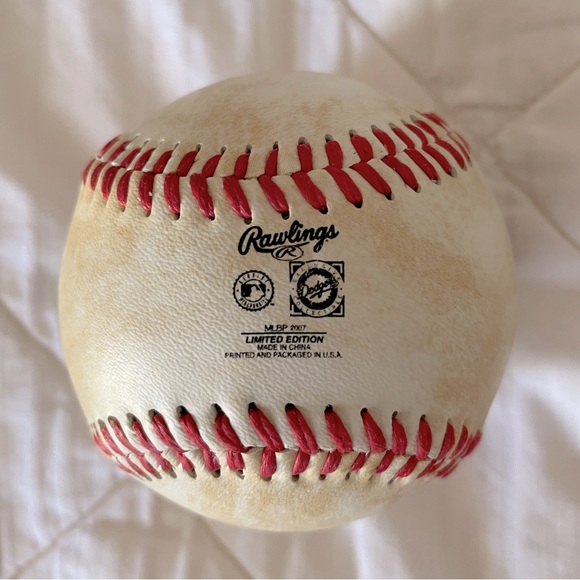 Los Angeles Dodgers 1988 World Series Champion Baseball - Picture 3 of 3